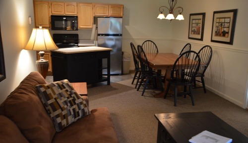 Holly Suites, 1 Bedroom Condo, 2 Double Beds
