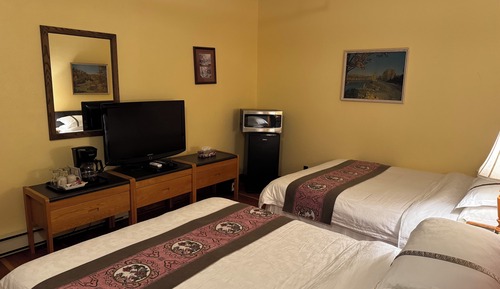 Standard Double Room, 2 Queen Beds