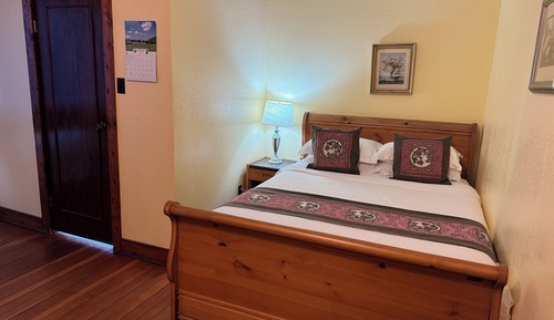 Deluxe Room, 1 Queen Bed