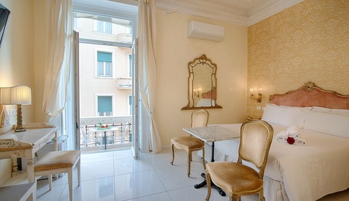 Classic Room