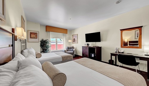 Standard Double Room, 2 Queen Beds, Accessible