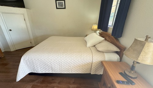 Standard Room, 1 Queen Bed, Accessible