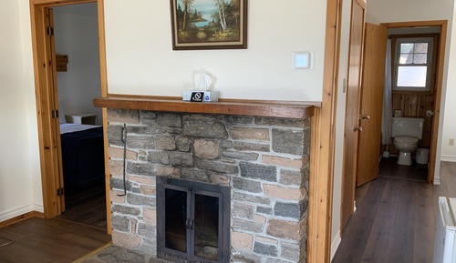 Standard Cabin, 2 Bedrooms, Fireplace, Lake View (Fairview)