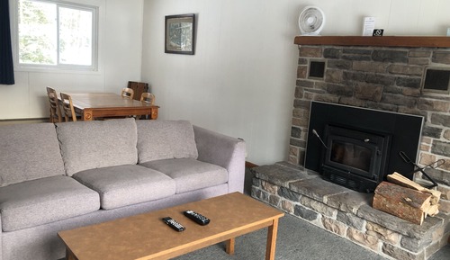 Standard Cottage, 3 Bedrooms, Fireplace, Lake View (Sunnyside)