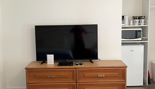 Standard Room, 2 Queen Beds, Air conditioning, Lake View (Sunrise 8)