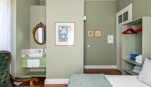 Junior Room