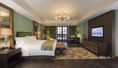Premier Room