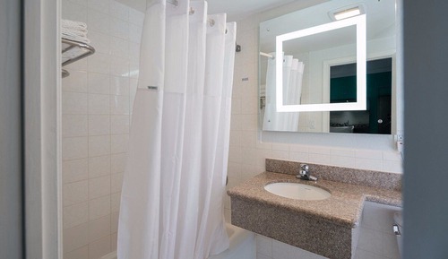 Standard Room, 1 Queen Bed, Non Smoking