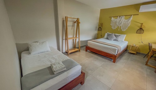 Deluxe Triple Room