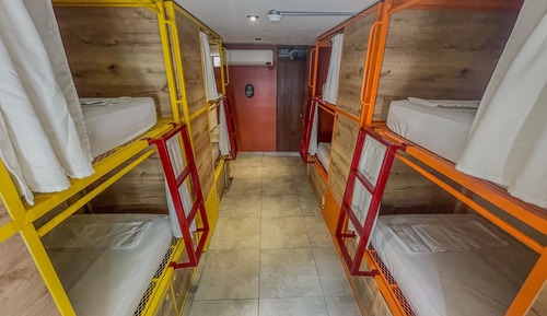 8-Bed Mixed Dormitory
