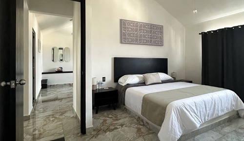 Premium Suite
