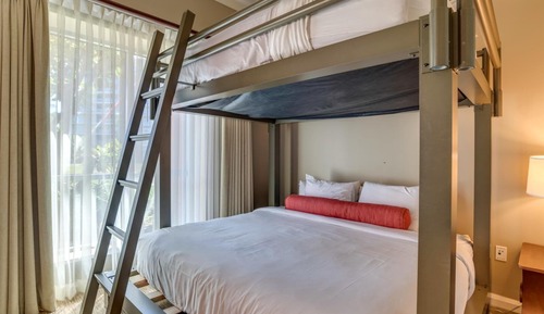 Condo (2 Bedrooms)