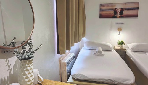 Economy Twin Room