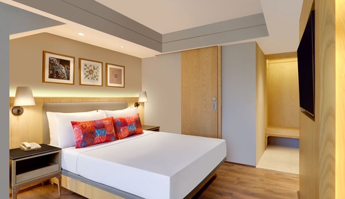 Superior Queen room