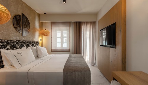 Superior Room with Outdoor Jetted Tub