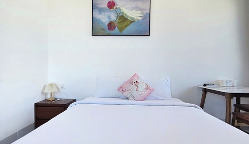 Deluxe Studio Suite, Balcony