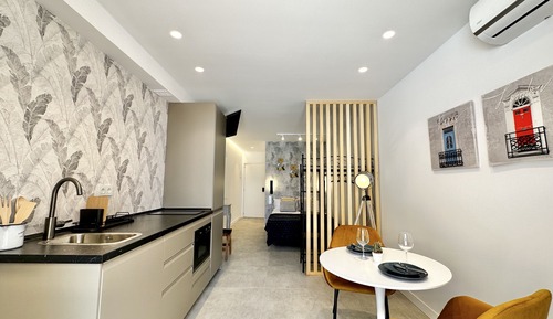 Superior Studio (Individual)