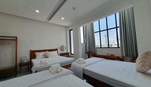Panoramic Triple Room