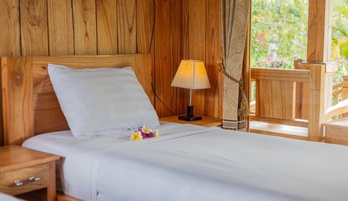 Deluxe Twin Room, Garden View