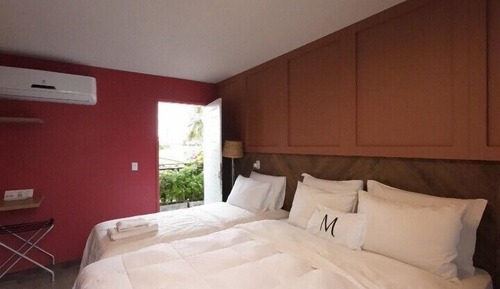 Superior Triple Room