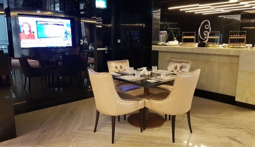 Standard Room, 2 Twin Beds, Accessible, Club Lounge Access