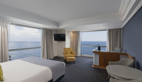 Panoramic Ocean Front Single Use