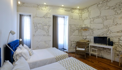 Deluxe Quadruple Room, Balcony