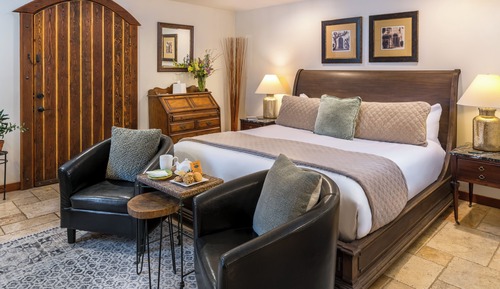 Tuscan Room with Sauna #9 (pet-friendly)