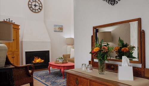 Provence, Room #1 (pet-friendly)