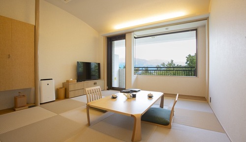 Standard Japanese-Style Room(Check-in by 6PM / Dinner until 7:30PM)
