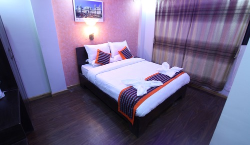 Standard Double Room, 1 King Bed, Hill View