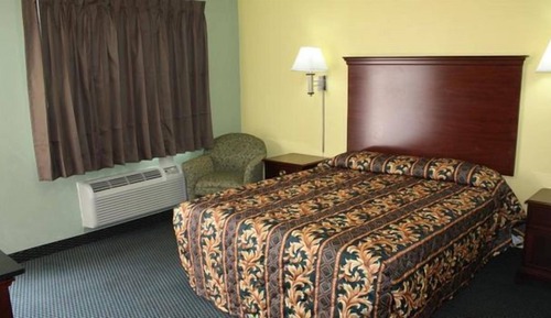 Standard Room, 1 King Bed, Non Smoking
