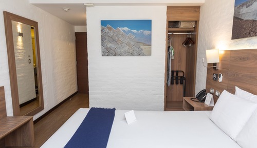 Superior Room, 1 Queen Bed