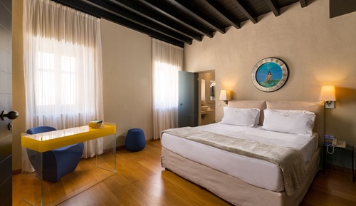 Junior Suite (Orpheus)