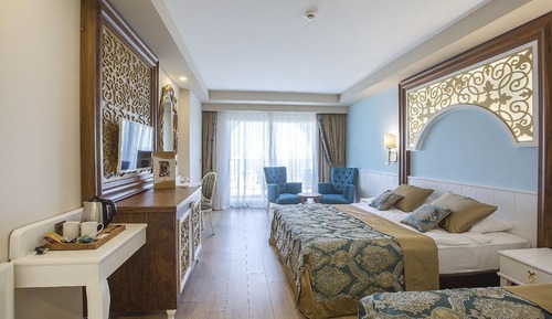 Economy Room