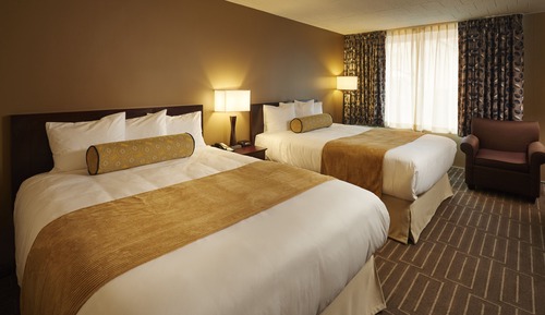 Lodge, 2 Queen Beds