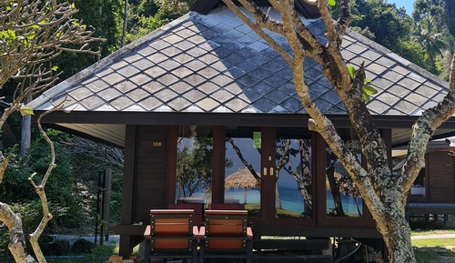 Deluxe Family with Ocean View Bungalow