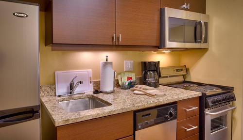 Suite, 1 Bedroom (Hearing Accessible)