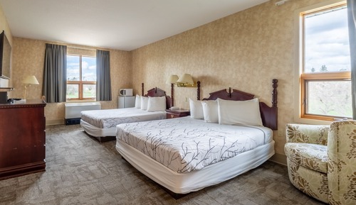 Room, 2 Queen Beds (No Pets Allowed)
