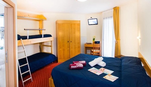 Comfort Quadruple Room