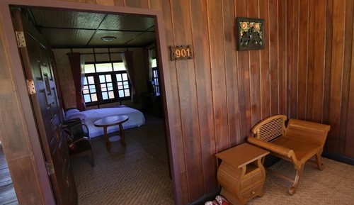 Deluxe Cottage