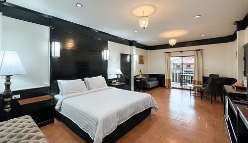 Deluxe Villa