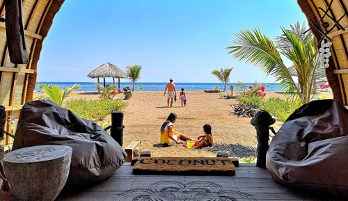Family Cottage, Sea View