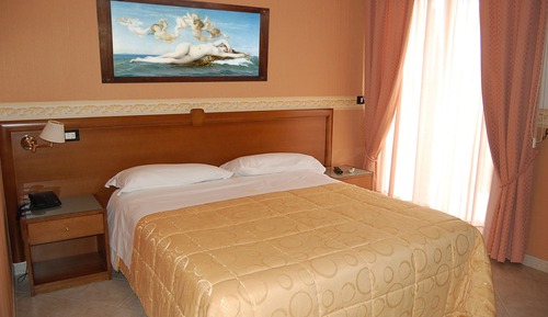 Comfort Quadruple Room