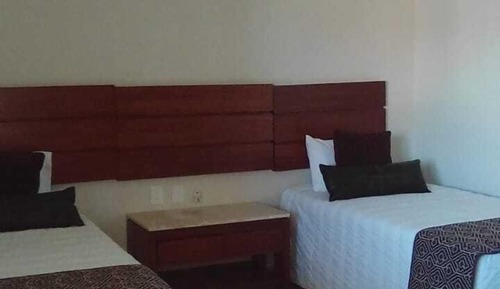 Departamento, 2 habitaciones, 1 balcon en sala, vista al océano