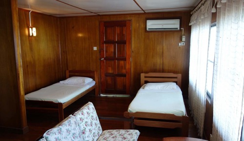 Deluxe Family (4 Pax)