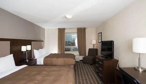 Deluxe Room, 2 Queen Beds, Kitchen