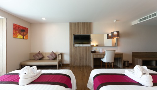 Triple Room