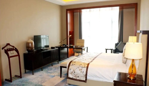 Family Suite, Non Smoking (Deluxe Family Suite)