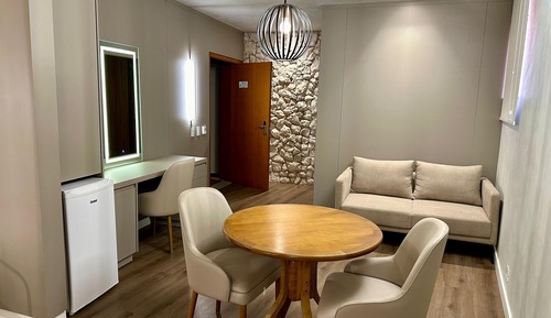 Suite Queen com Banheira de Hidromassagem